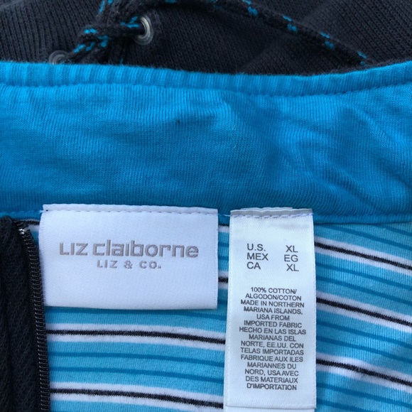 Two piece active wear outfit - Picture 5 of 8